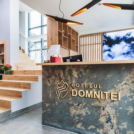 Hotel Domnitei Călimăneşti المظهر الخارجي الصورة