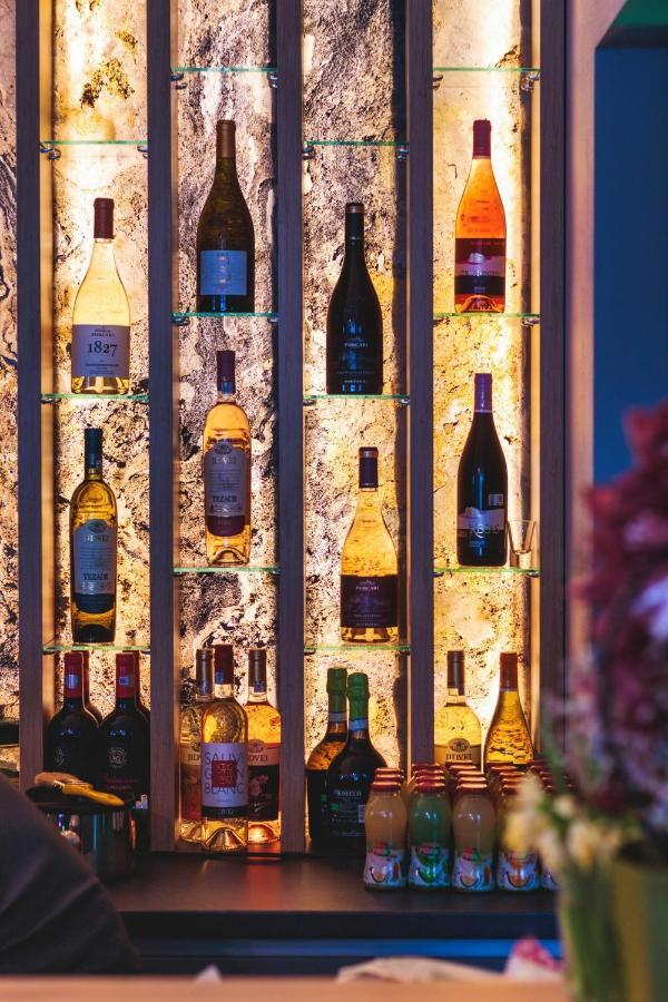Hotel Domnitei Călimăneşti المظهر الخارجي الصورة