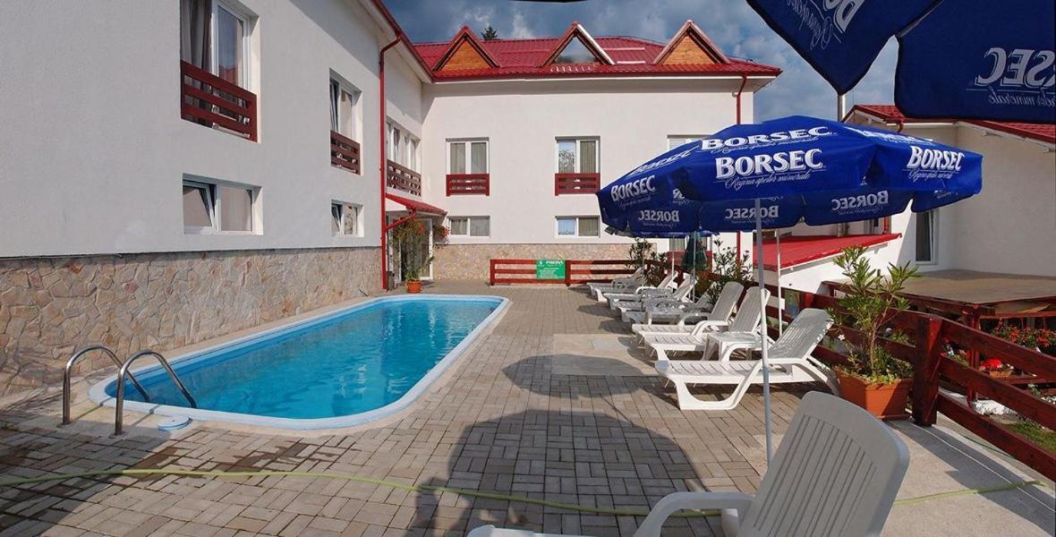 Hotel Domnitei Călimăneşti المظهر الخارجي الصورة