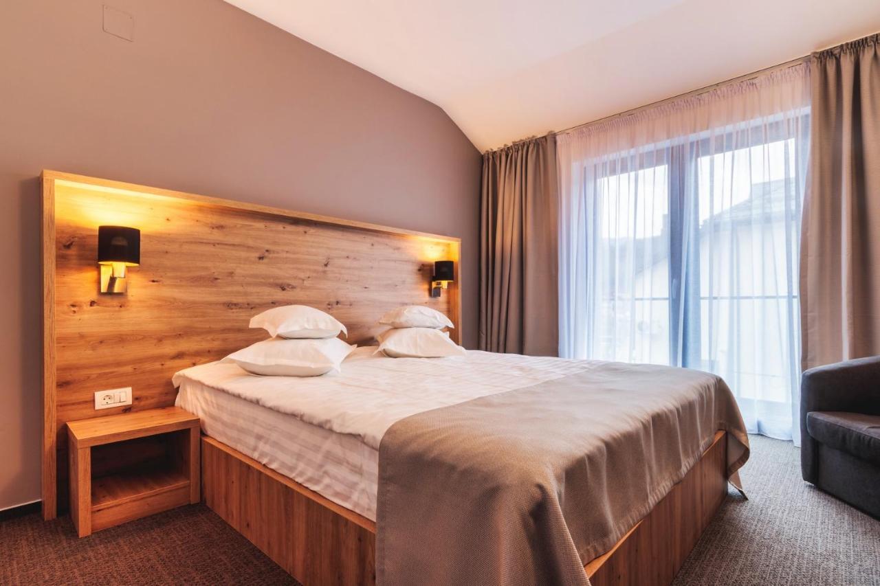 Hotel Domnitei Călimăneşti المظهر الخارجي الصورة